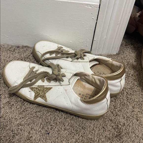 White ShuShop Sneakers with Gold Star Accent - Picture 1 of 1